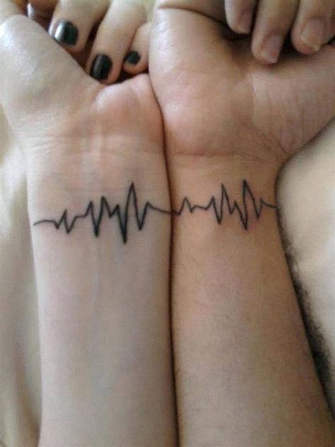 tatouage de couple|75 Tatouages pour les couples: idées damour et。